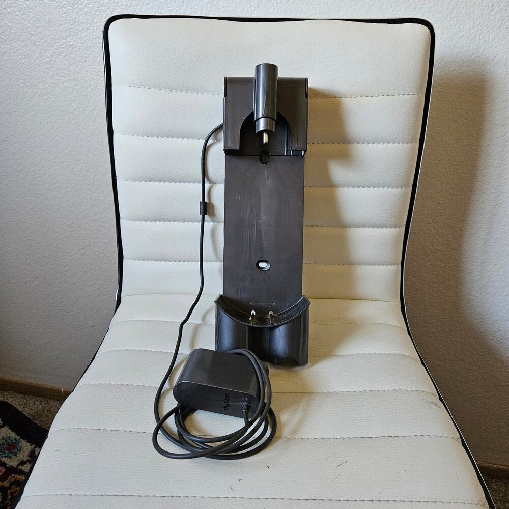 Dyson Charging Station